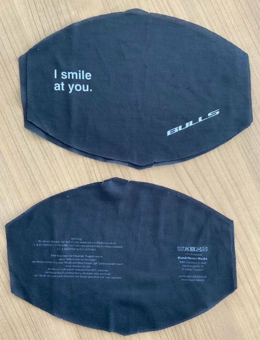 BULLS Maske 20ASM-822  I smile at you, 2-l schwarz